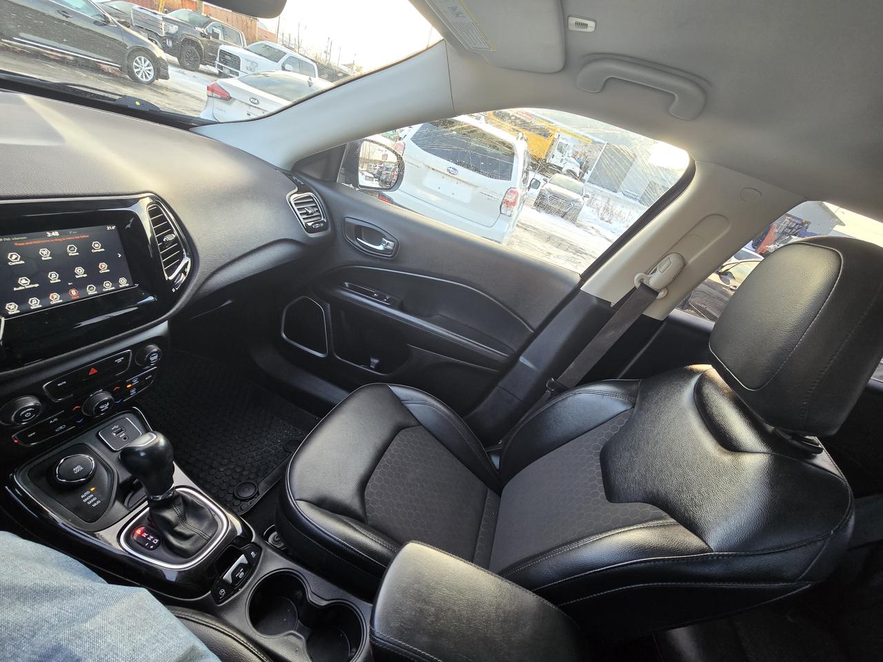 2018 Jeep Compass NORTH Photo