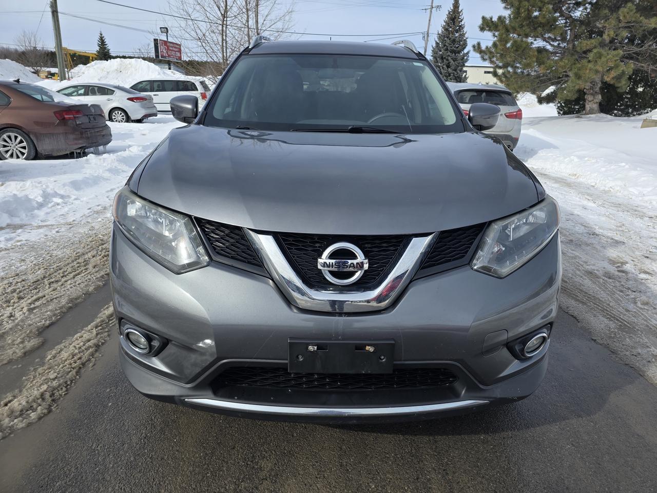 2016 Nissan Rogue SV Photo