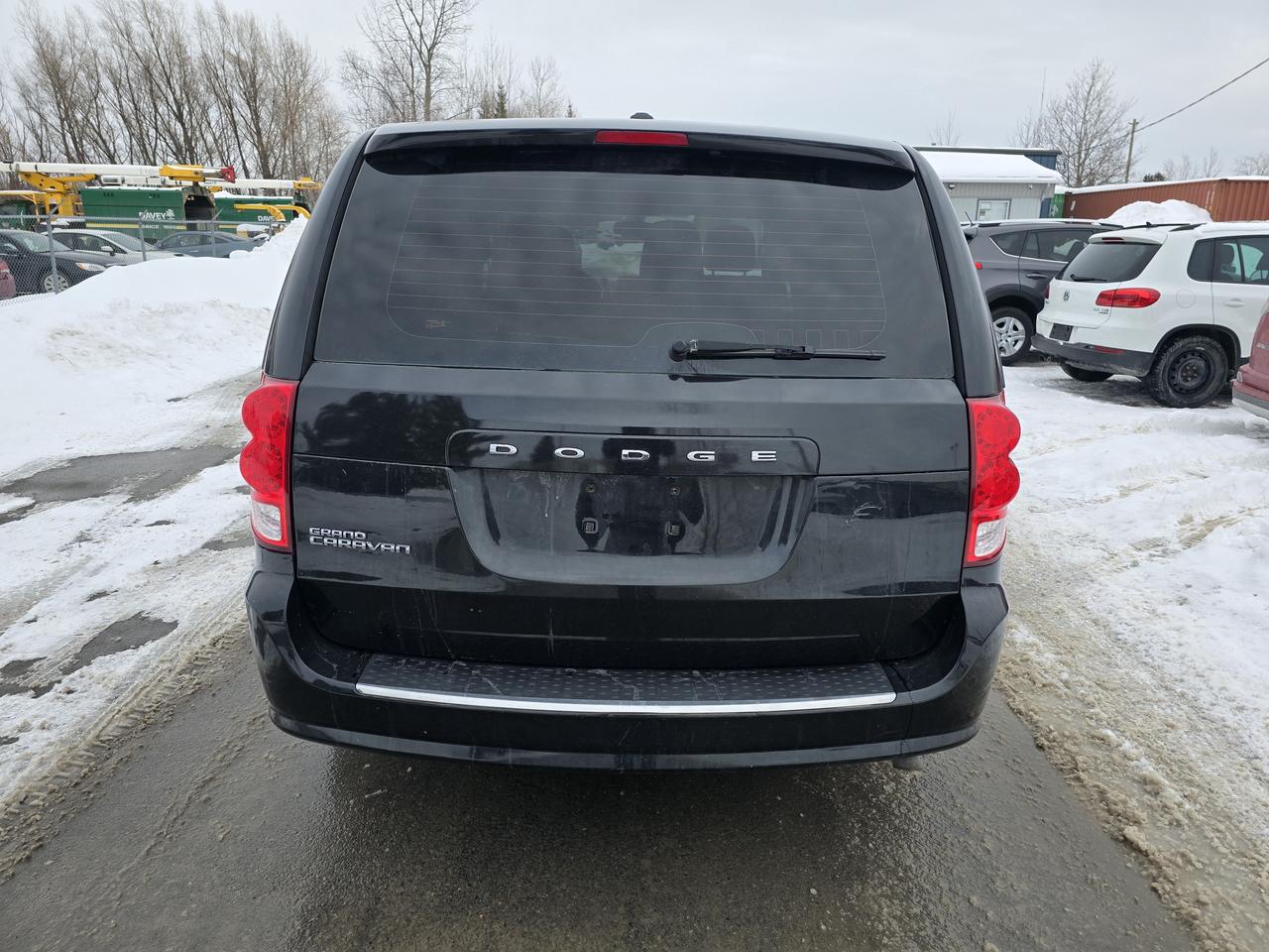 2016 Dodge Grand Caravan SE Photo