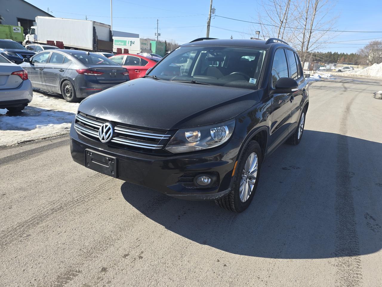 2015 Volkswagen Tiguan COMFORTLINE Photo0