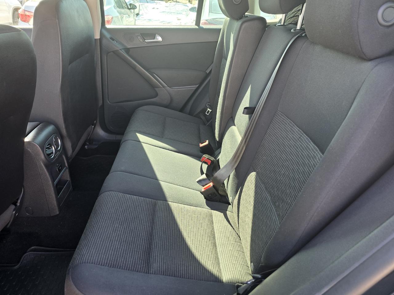 2015 Volkswagen Tiguan COMFORTLINE Photo