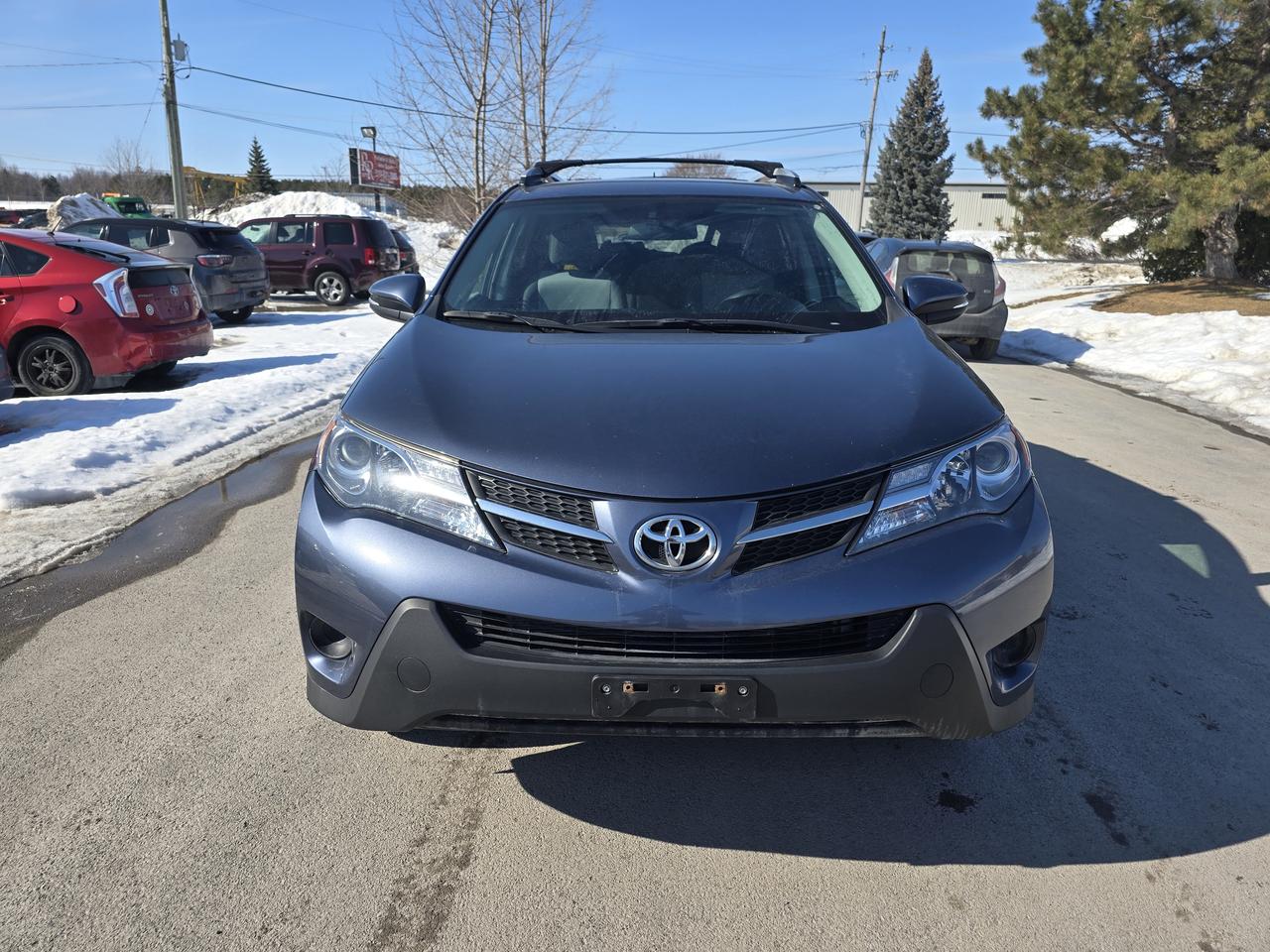 2014 Toyota RAV4 LE Photo