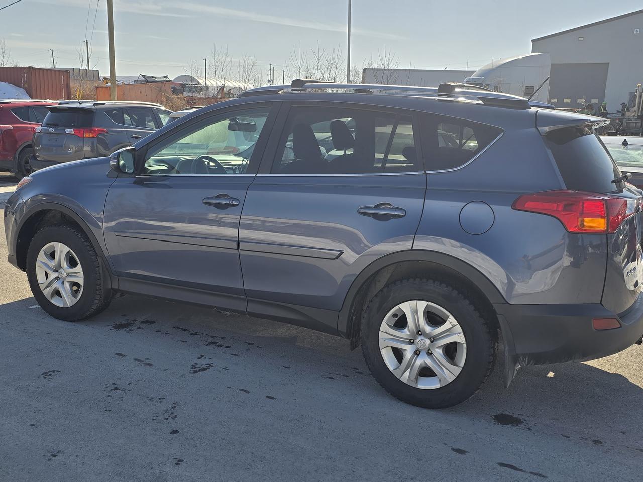 2014 Toyota RAV4 LE Photo