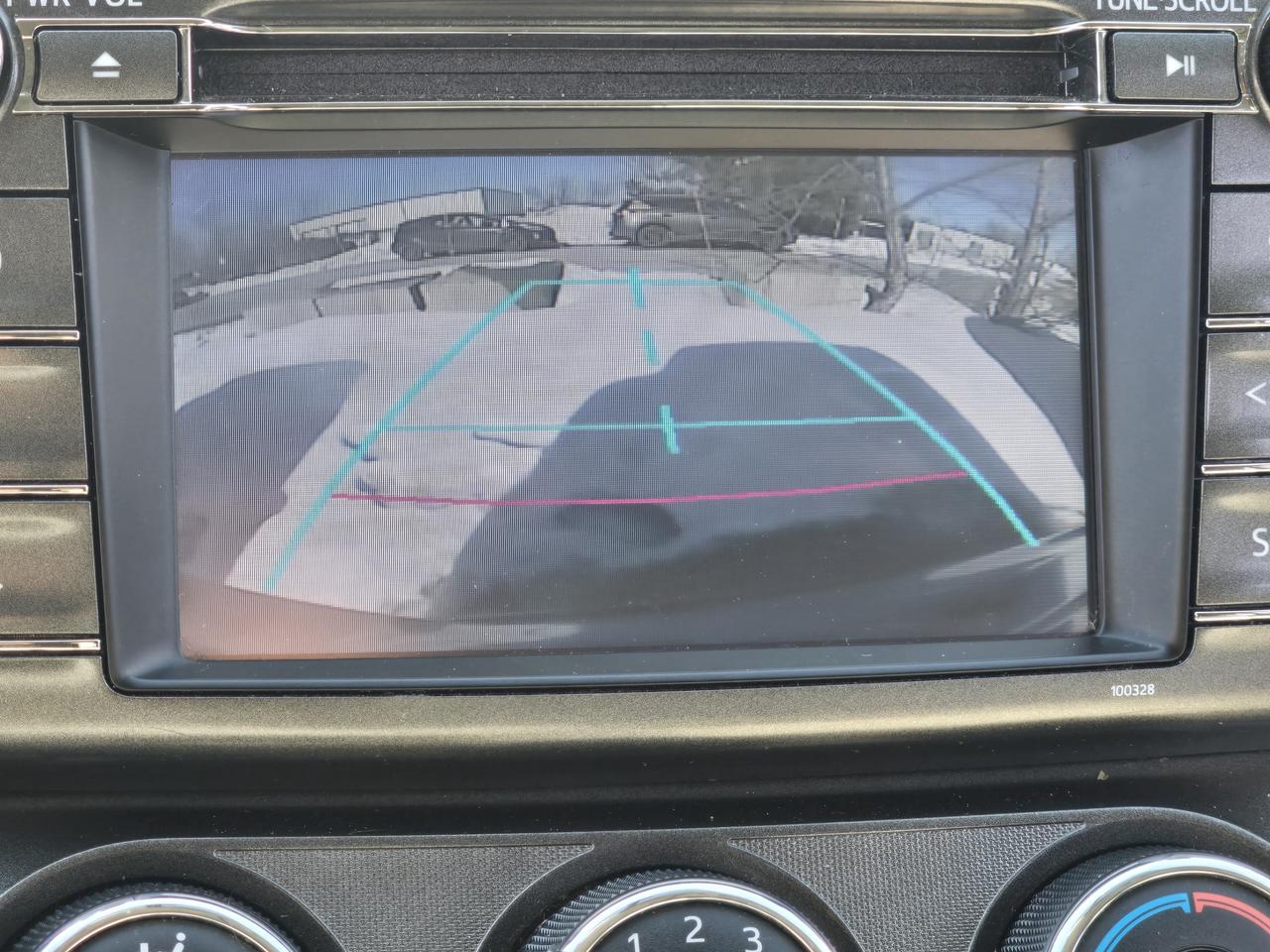 2014 Toyota RAV4 LE Photo