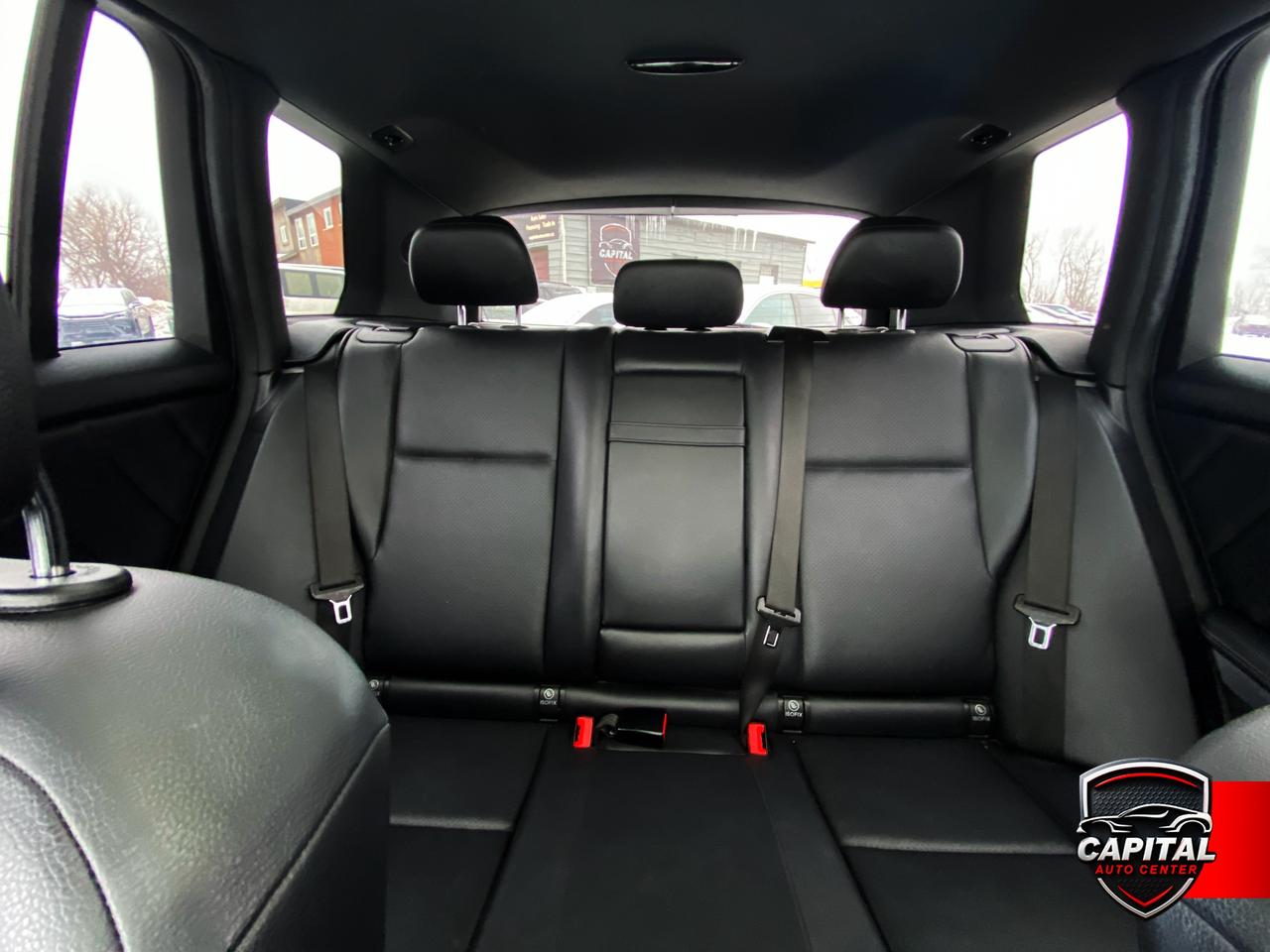 2015 Mercedes-Benz GLK-Class GLK250 Photo