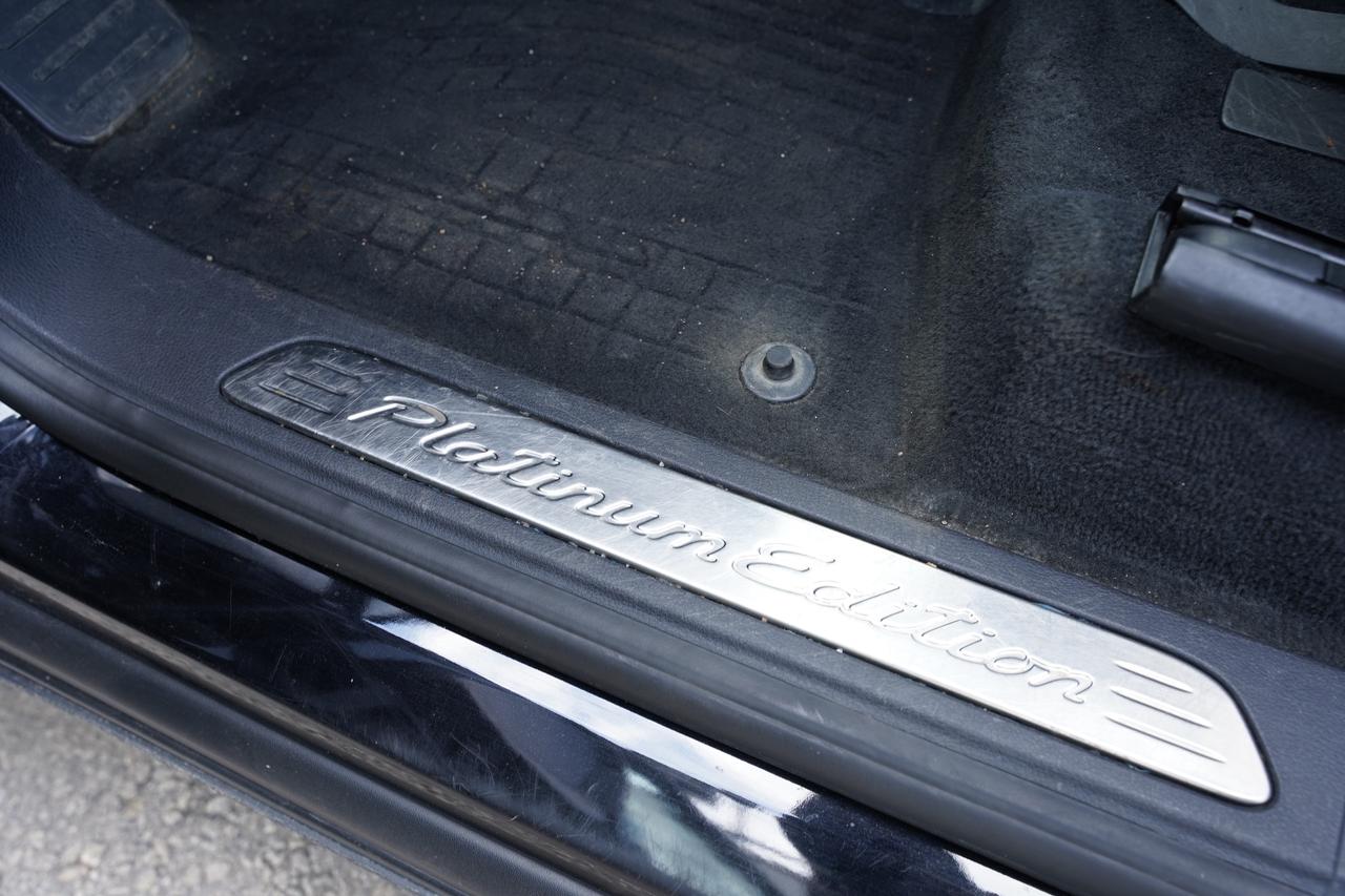 2018 Porsche Cayenne AWD/PREMIUM PKG/LOADED Photo