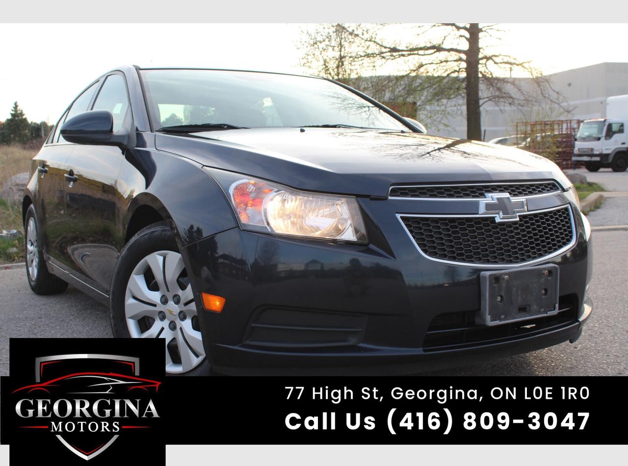 2014 Chevrolet Cruze 1LT Photo0