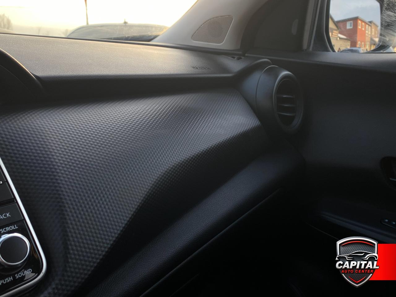 2023 Nissan Kicks S Photo