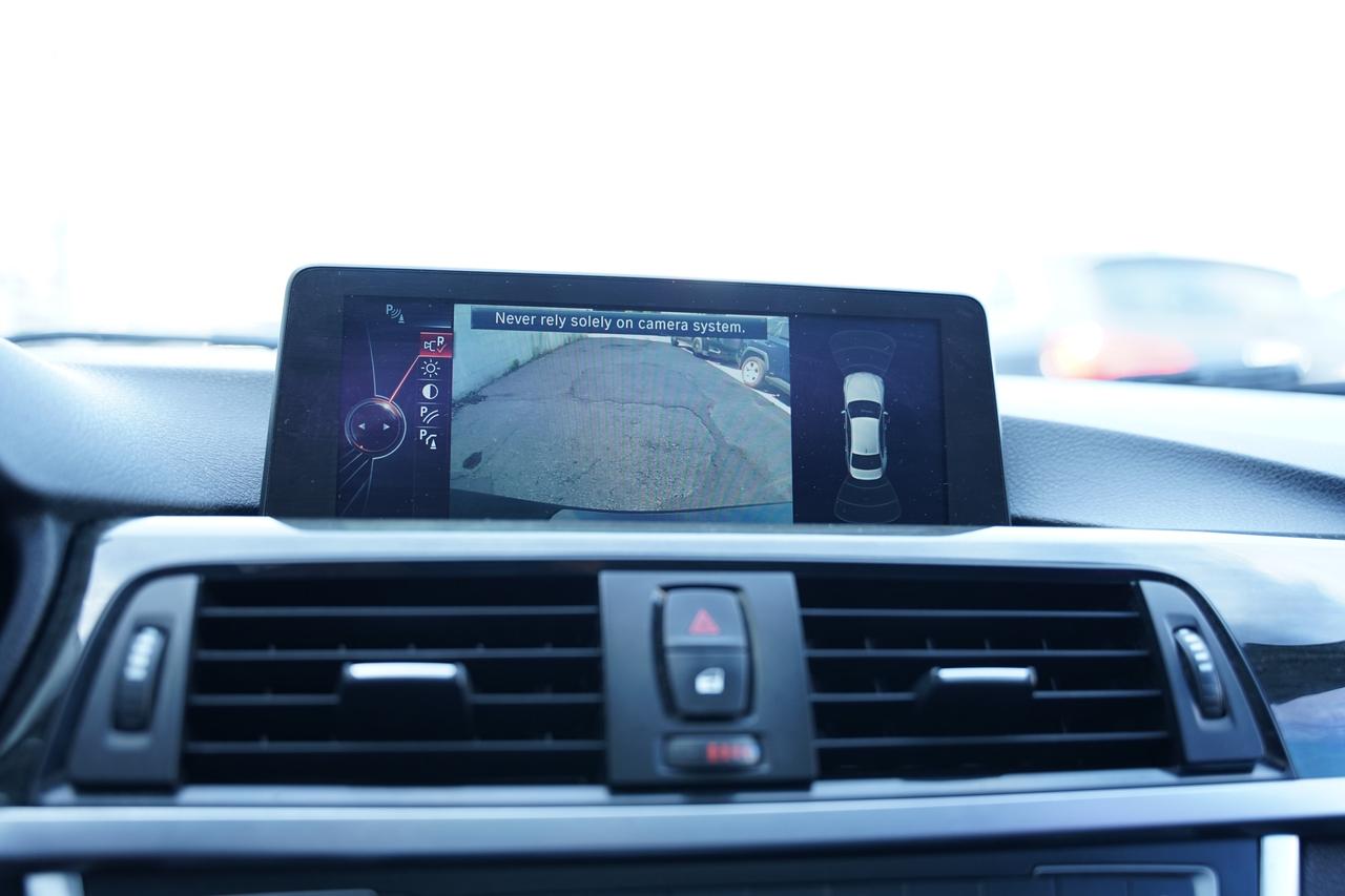 2015 BMW 3-Series 328i xDrive/NAV/ CAMERA/ LEATHER/ SUNROOF Photo