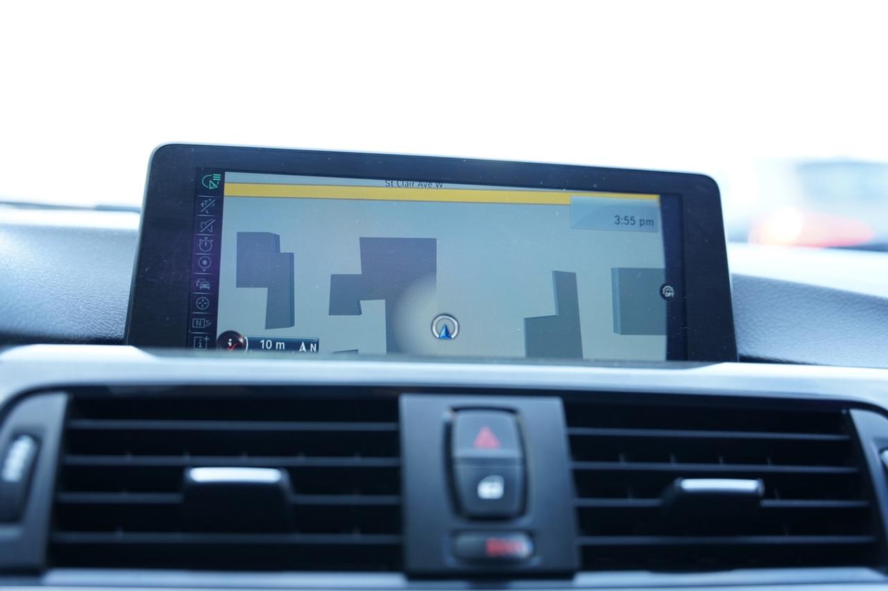 2015 BMW 3-Series 328i xDrive/NAV/ CAMERA/ LEATHER/ SUNROOF Photo