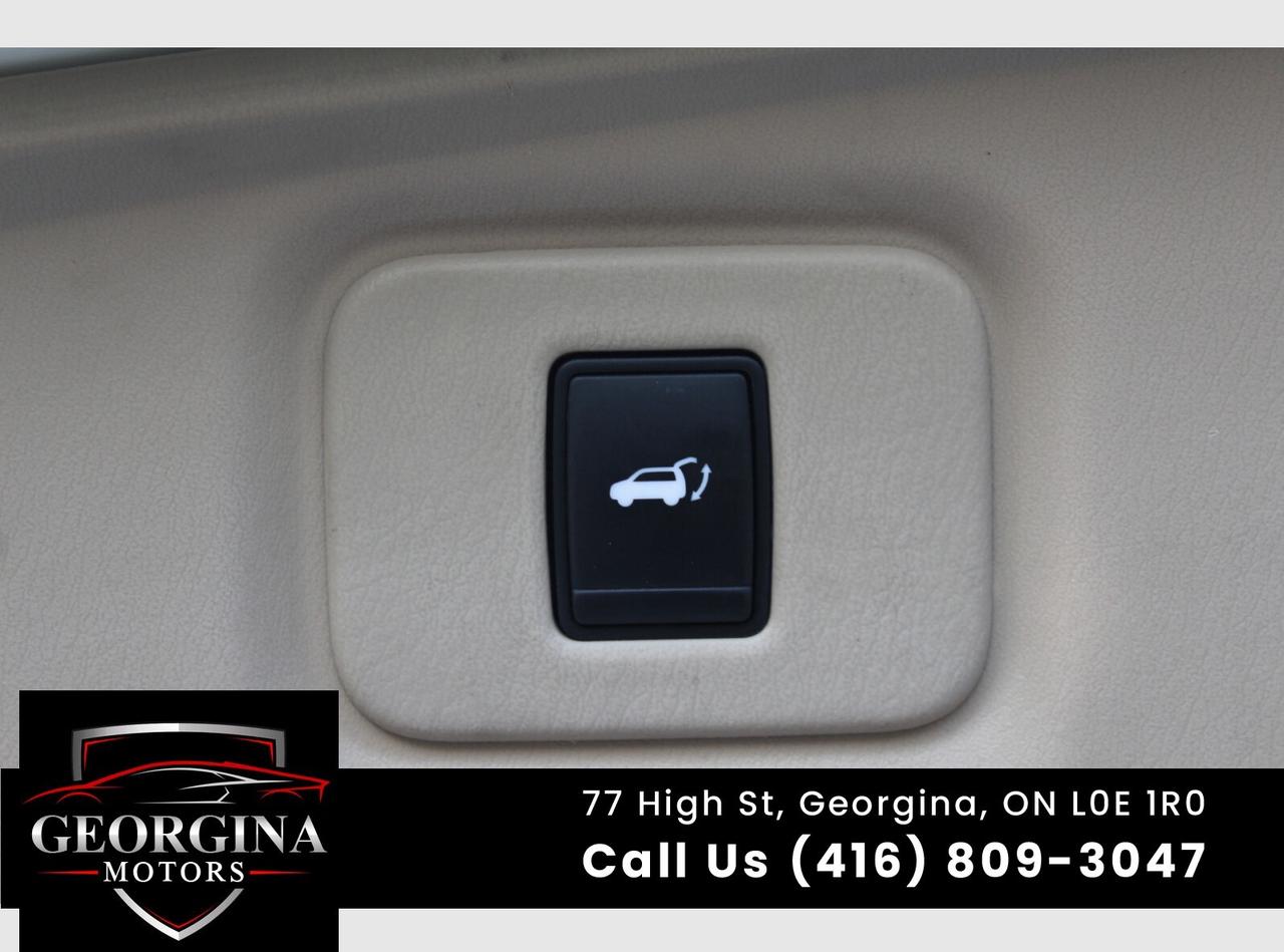 2014 Nissan Pathfinder SL Photo