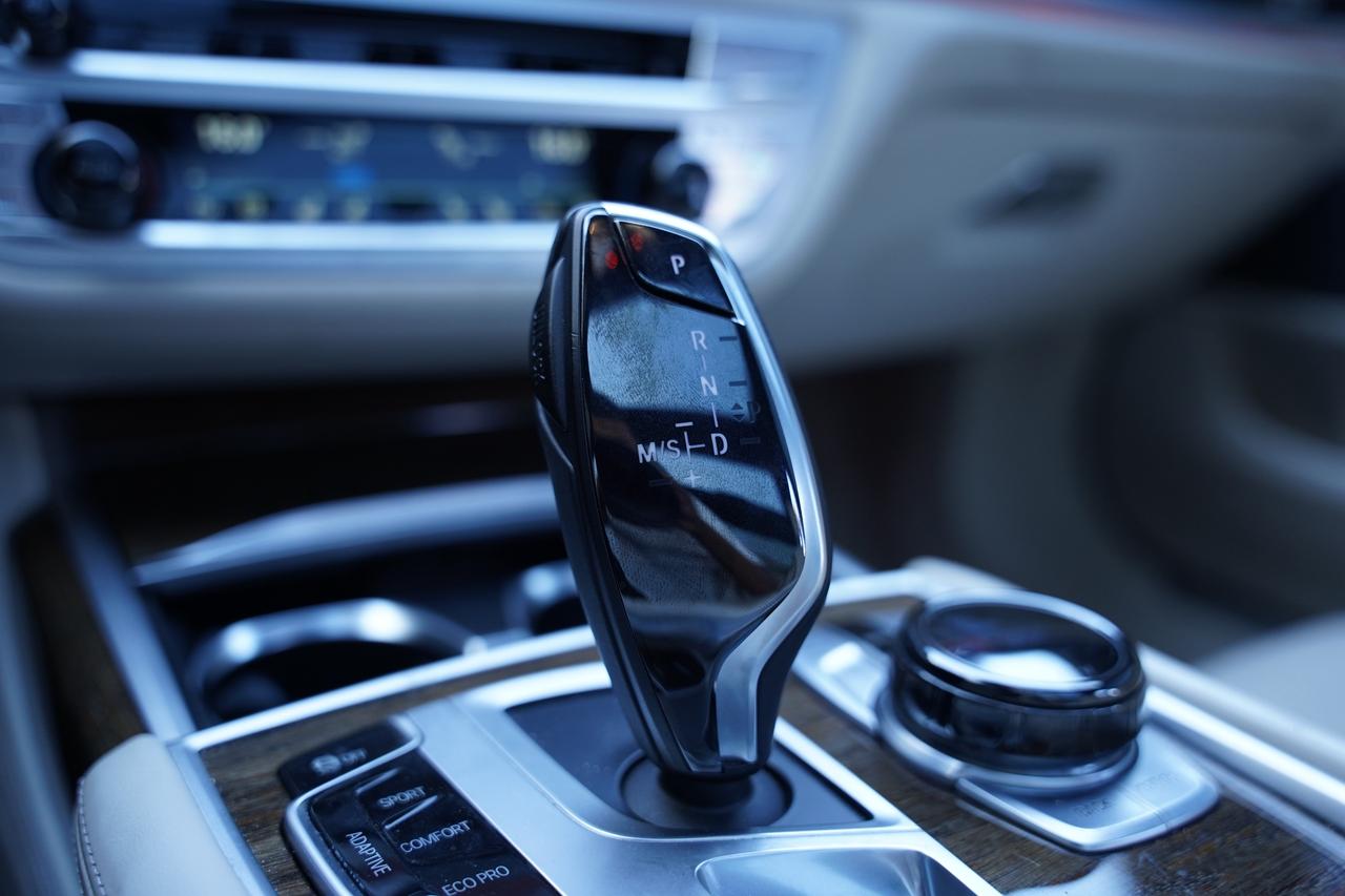 2019 BMW 7-Series 750Li Xdrive/ VACUUM DOOR/ PANOROOF/NO ACCIDENTS Photo