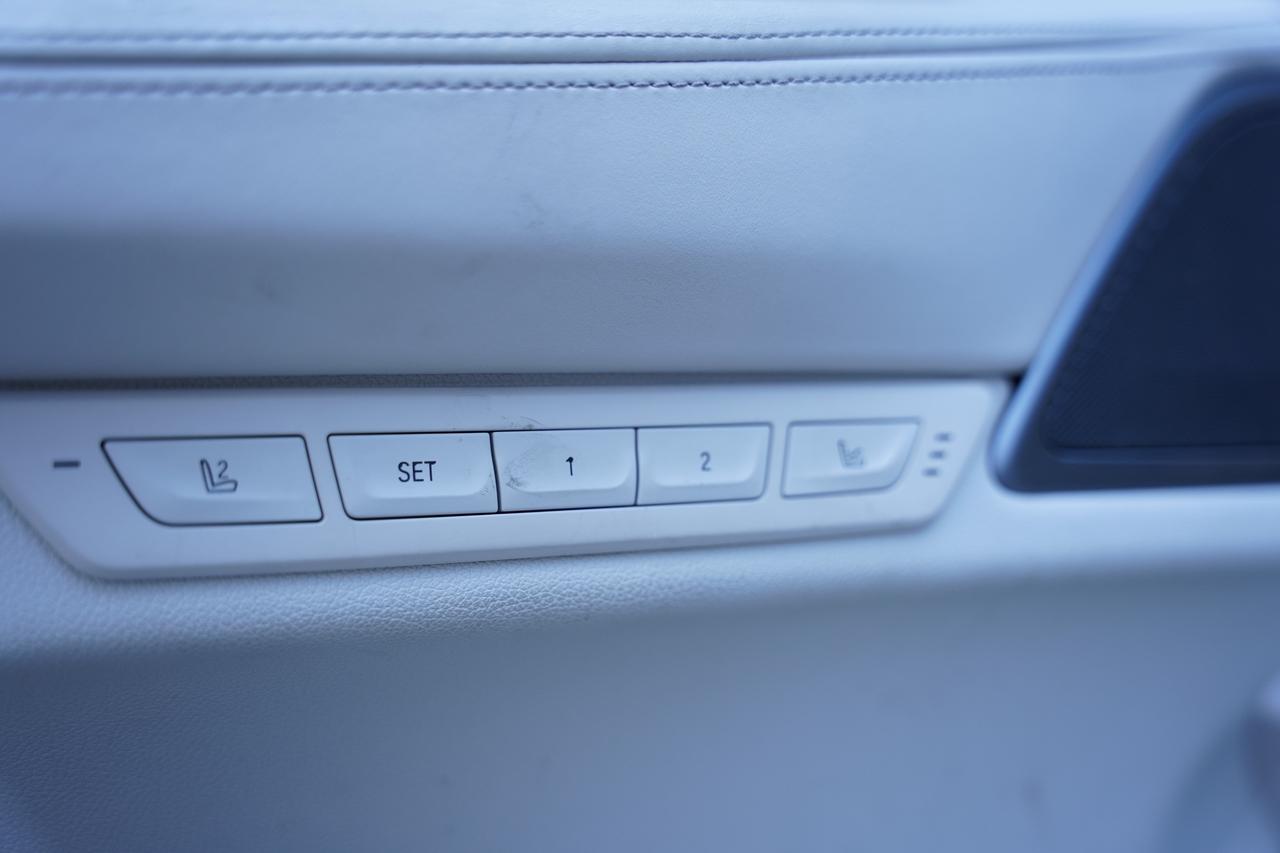 2019 BMW 7-Series 750Li Xdrive/ VACUUM DOOR/ PANOROOF/NO ACCIDENTS Photo