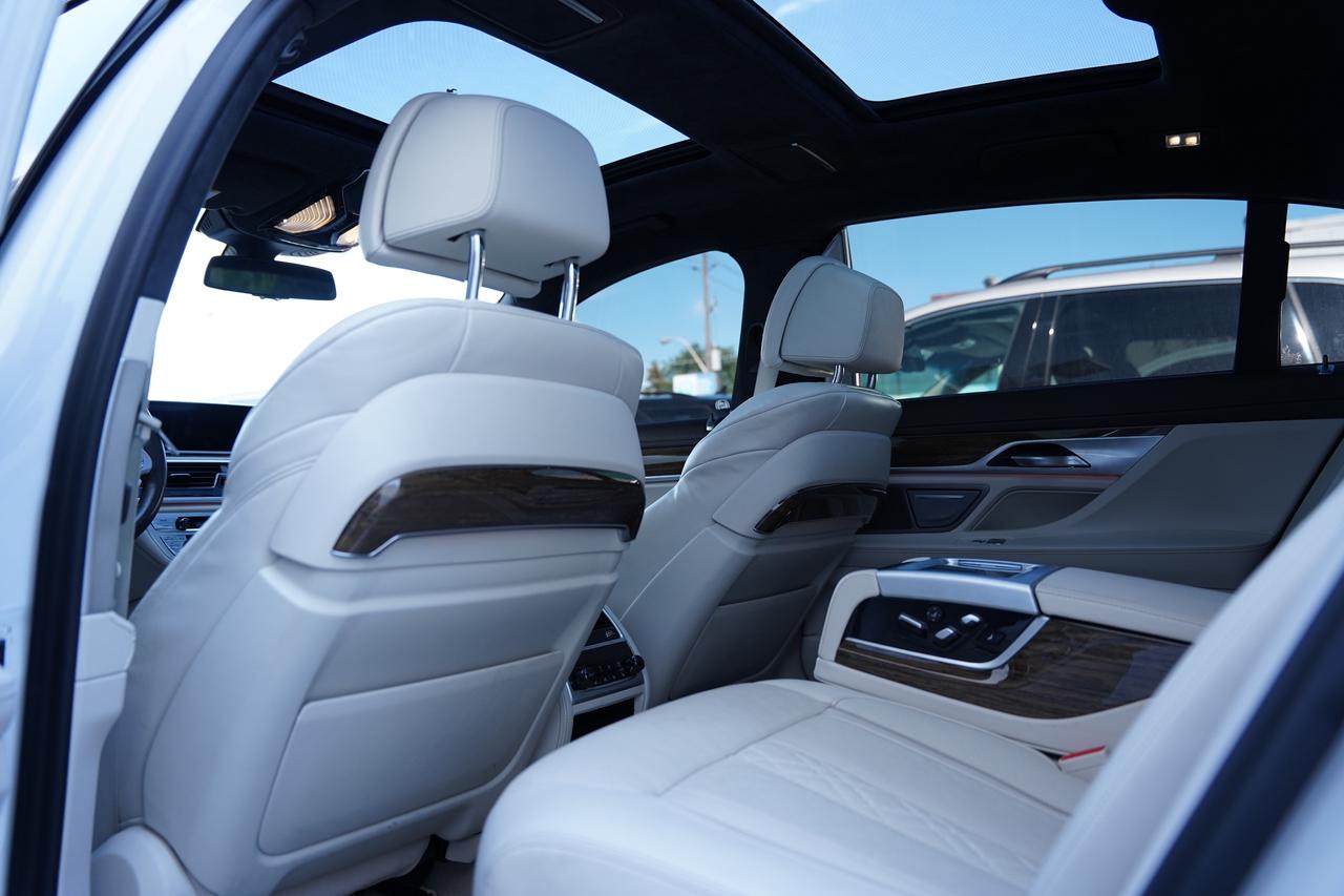 2019 BMW 7-Series 750Li Xdrive/ VACUUM DOOR/ PANOROOF/NO ACCIDENTS Photo
