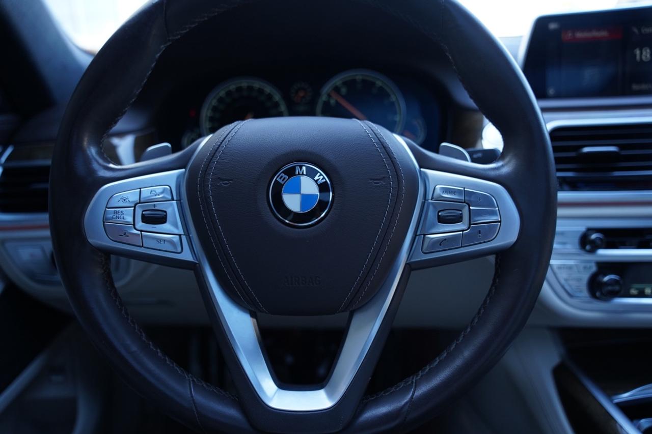 2019 BMW 7-Series 750Li Xdrive/ VACUUM DOOR/ PANOROOF/NO ACCIDENTS Photo