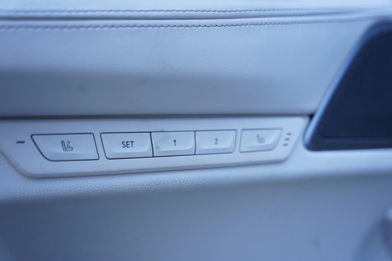 2019 BMW 7-Series 750Li Xdrive/ VACUUM DOOR/ PANOROOF/NO ACCIDENTS Photo