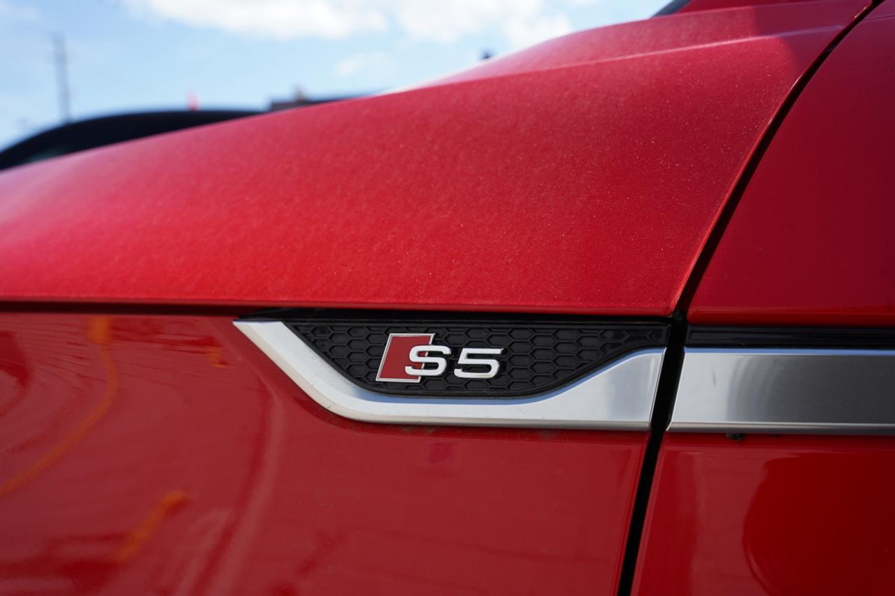 2018 Audi S5 PROGRESSIV /SPORTBACK/PANOROOF/LOADED/CLEAN VEHICL Photo