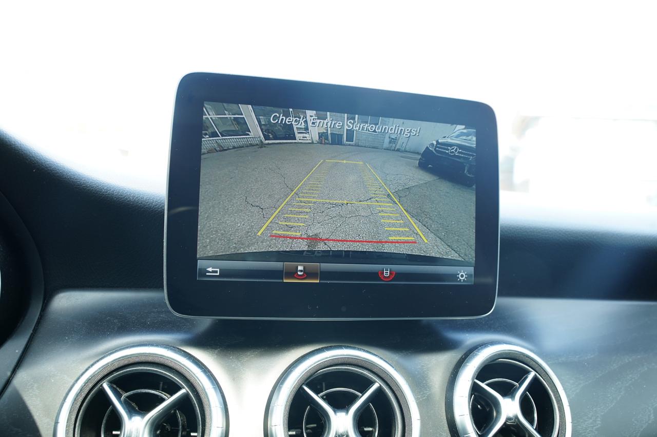 2018 Mercedes-Benz CLA-Class CLA250/AMG PKG/PANOROOF/ CAMERA/ NAV Photo