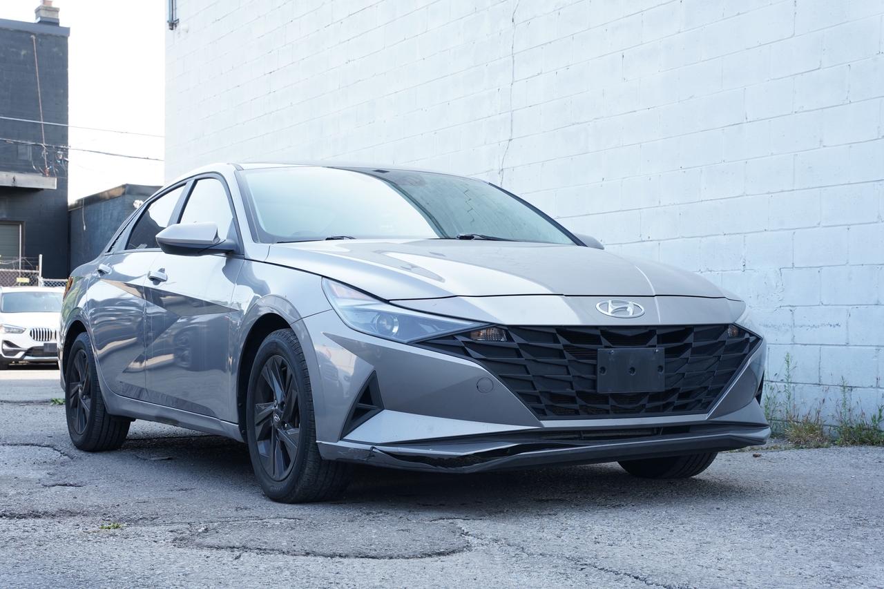2023 Hyundai Elantra PREFERRED PKG/NO ACCIDENTS/APPLE CARPLAY Photo2