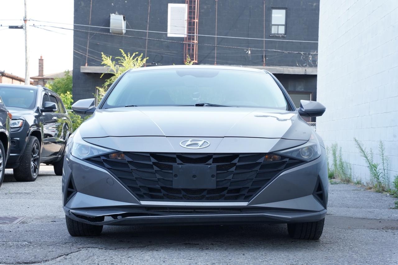 2023 Hyundai Elantra PREFERRED PKG/NO ACCIDENTS/APPLE CARPLAY Photo