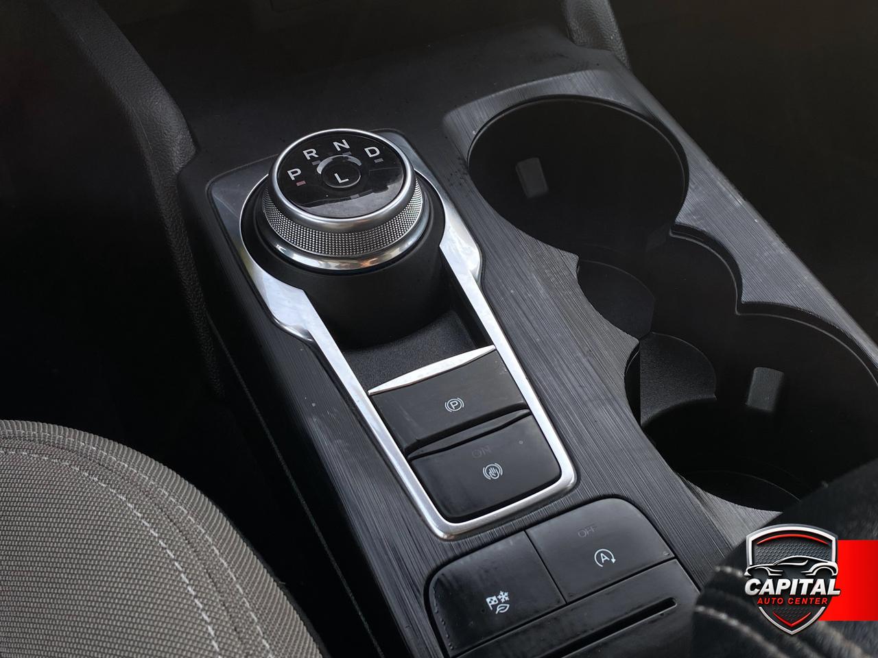 2022 Ford Escape S Photo