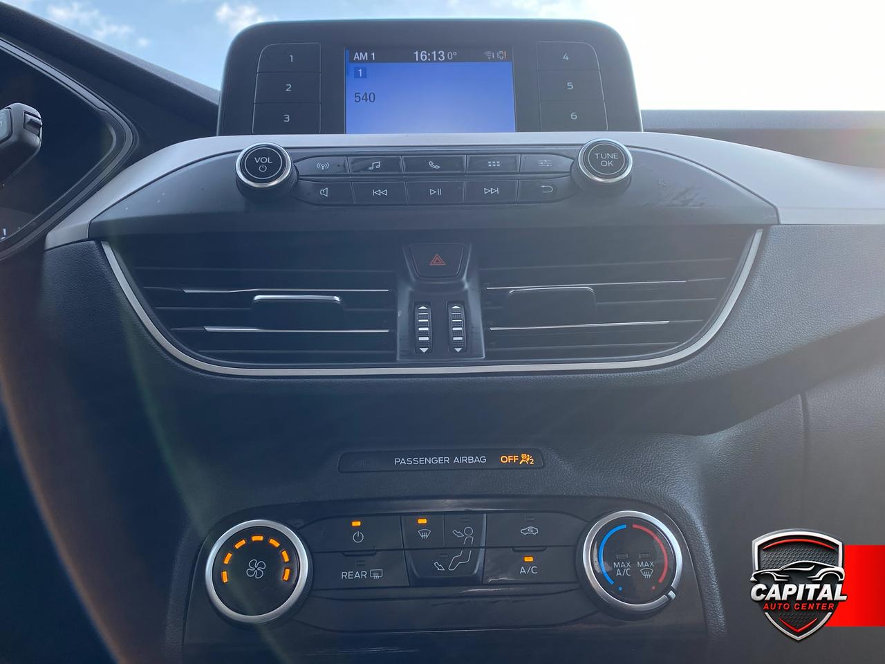 2022 Ford Escape S Photo