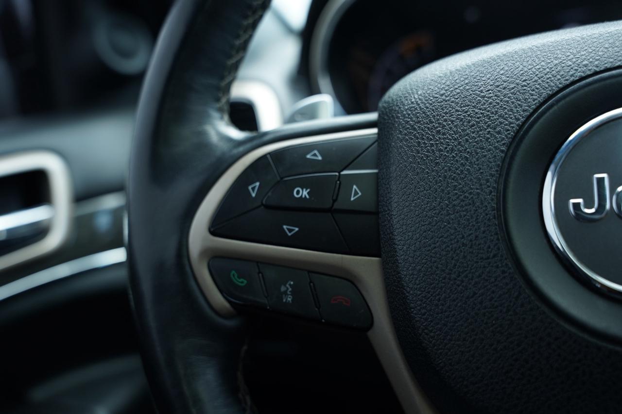 2014 Jeep Grand Cherokee Overland/4WD/SUNROOF/ CAMERA/ BLUETOOTH Photo