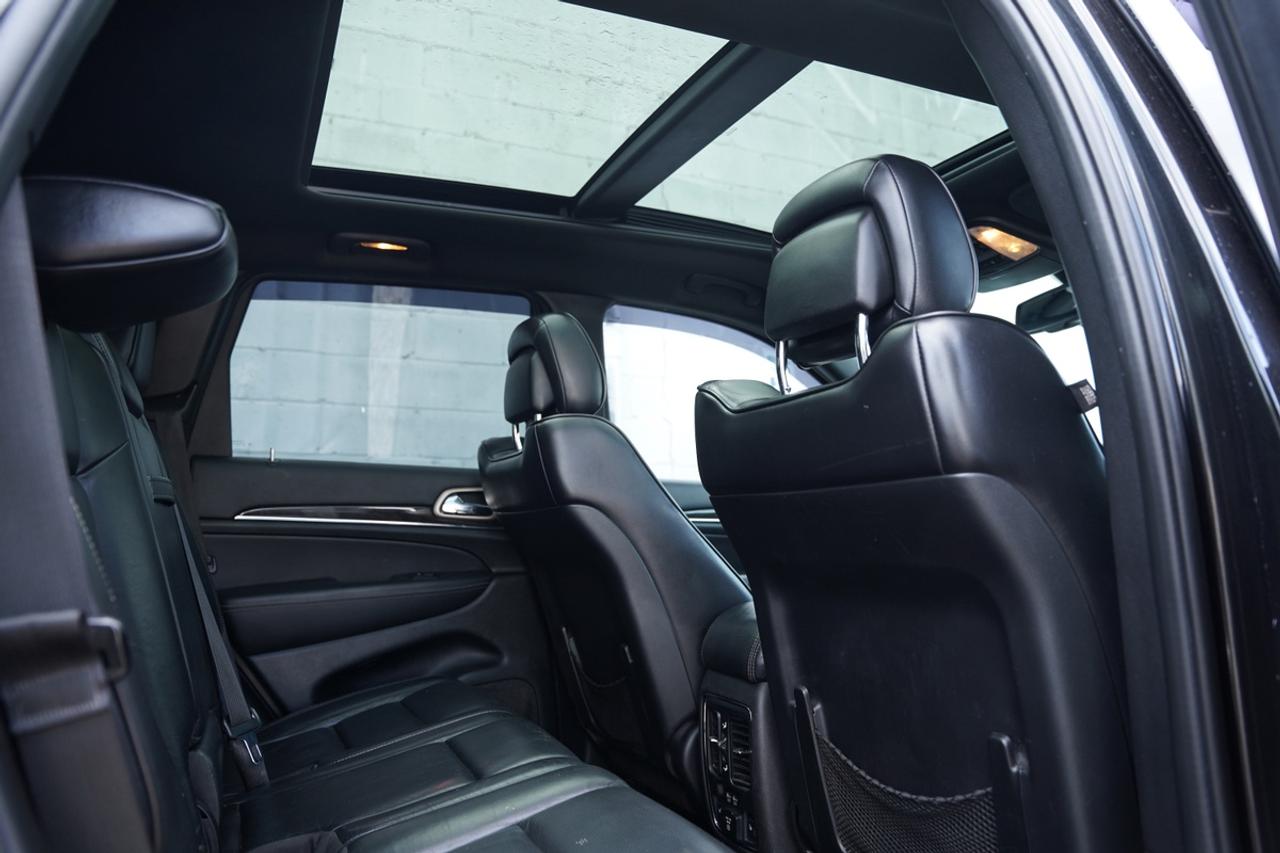 2014 Jeep Grand Cherokee Overland/4WD/SUNROOF/ CAMERA/ BLUETOOTH Photo