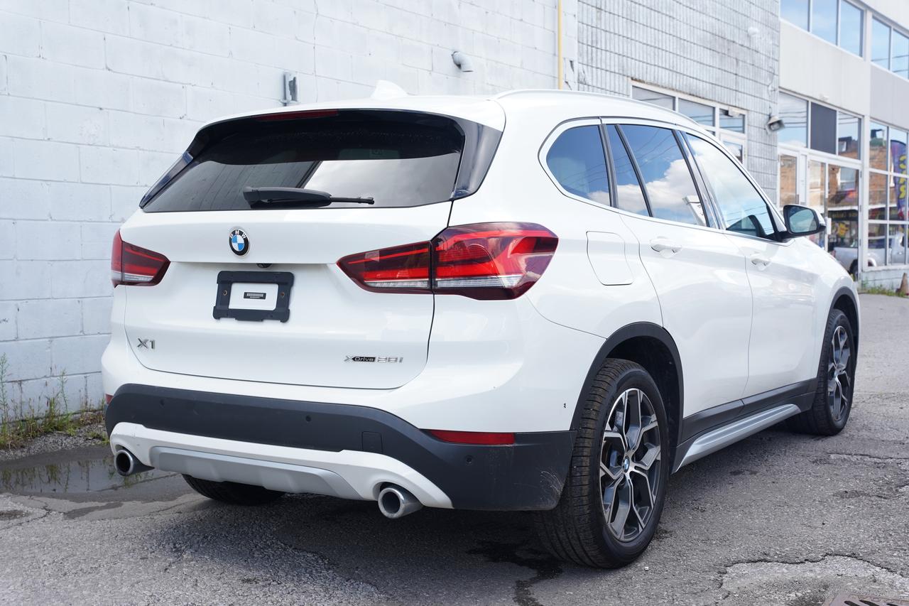 2020 BMW X1 xDrive28i/ NO ACCIDENTS/ PANOROOF/ CAMERA/ NAV Photo