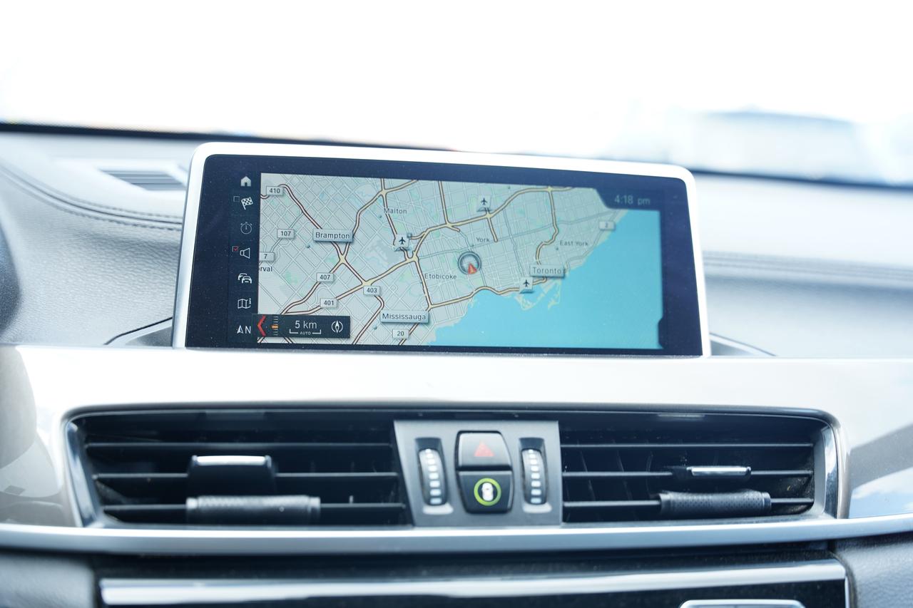 2020 BMW X1 xDrive28i/ NO ACCIDENTS/ PANOROOF/ CAMERA/ NAV Photo