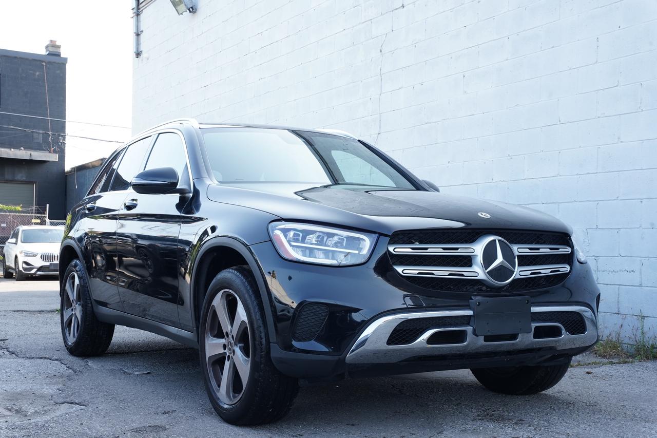 2022 Mercedes-Benz GLC-Class 300/4MATIC/ NAV/ PANOROOF/CAMERA/ BLUETOOTH Photo
