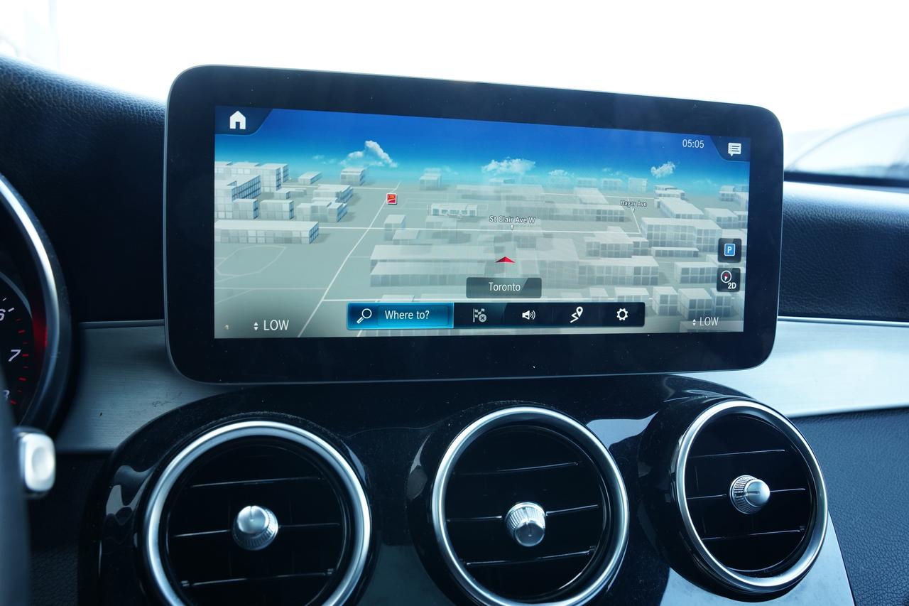 2022 Mercedes-Benz GLC-Class 300/4MATIC/ NAV/ PANOROOF/CAMERA/ BLUETOOTH Photo