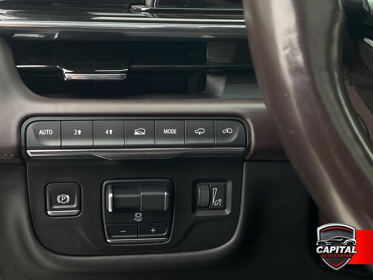 2022 Cadillac Escalade Premium Luxury Photo