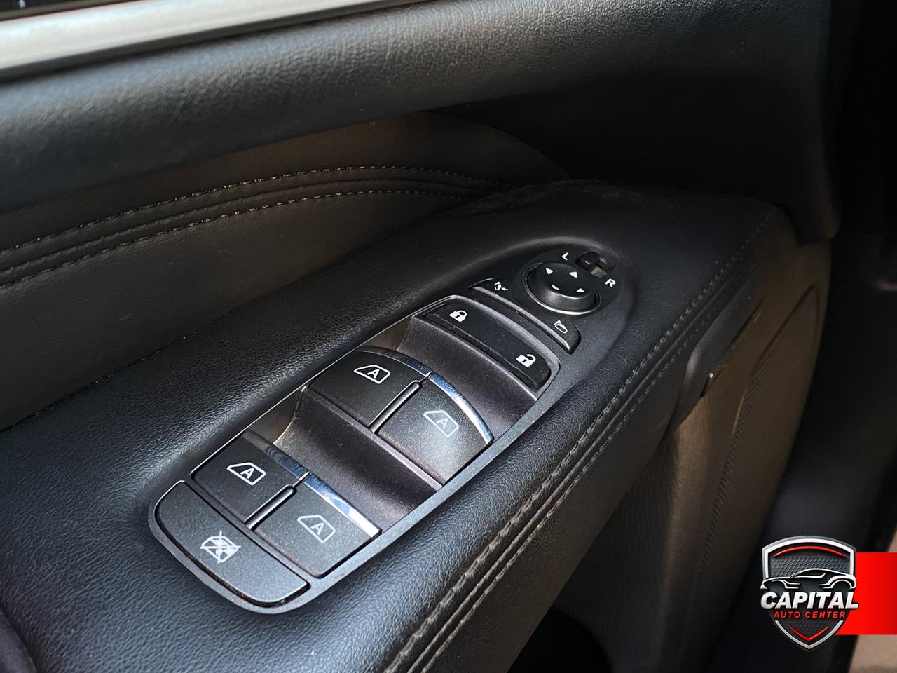 2015 Infiniti QX60 Base Photo