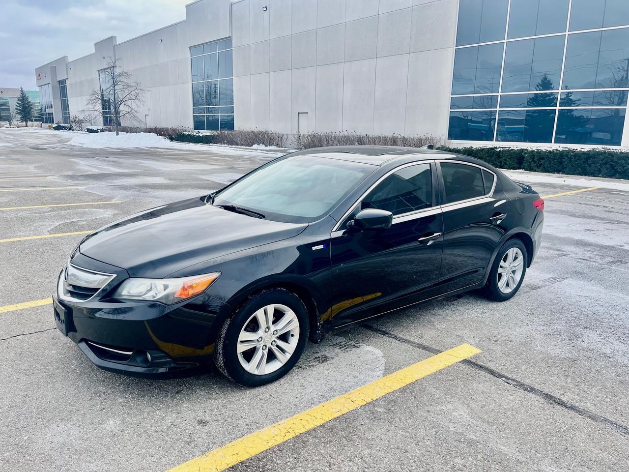 2014 Acura ILX Hybrid Photo