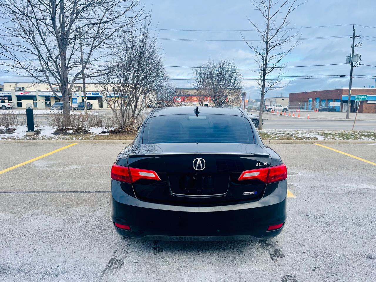 2014 Acura ILX Hybrid Photo