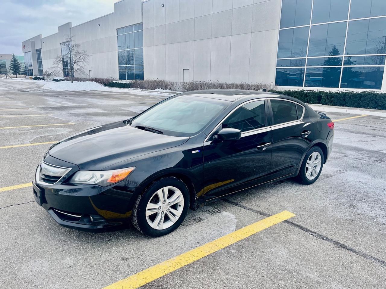 2014 Acura ILX Hybrid Photo1