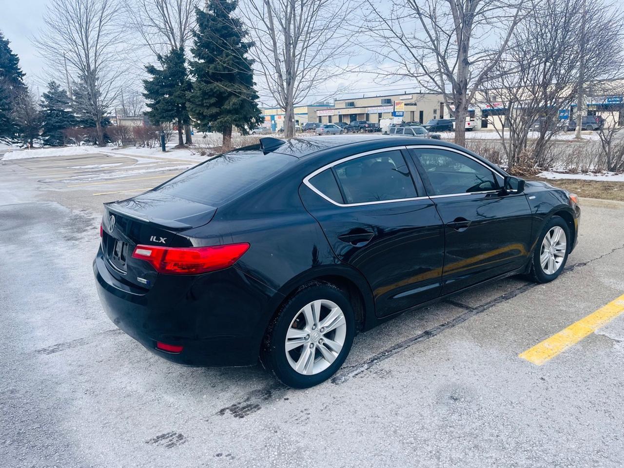 2014 Acura ILX Hybrid Photo