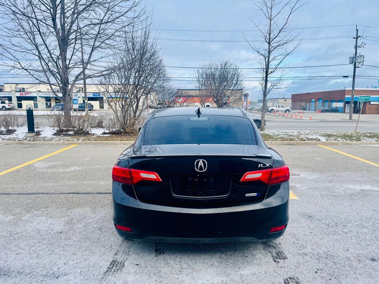 2014 Acura ILX Hybrid Photo