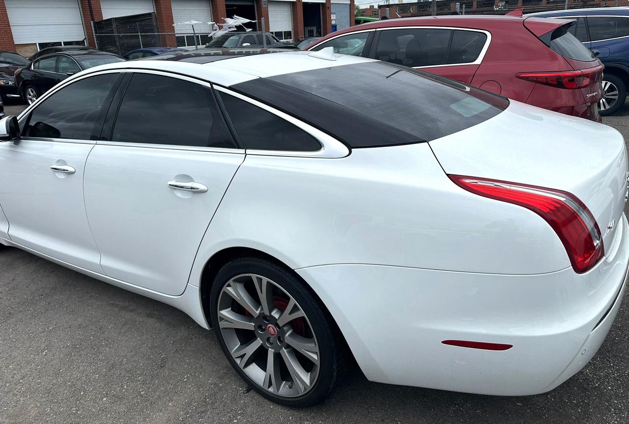 2014 Jaguar XJ-Series XJ Photo2