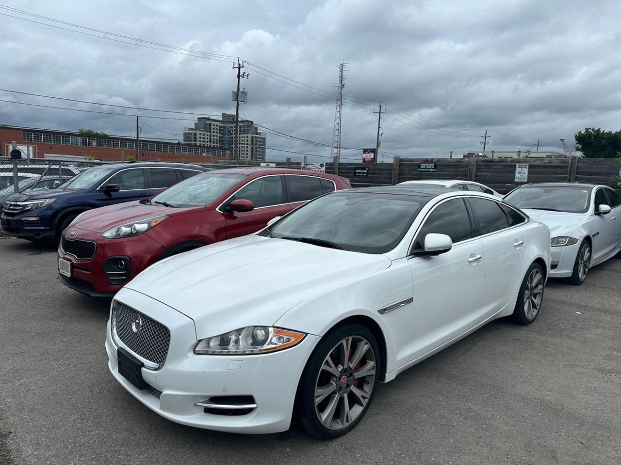 2014 Jaguar XJ-Series XJ Photo5