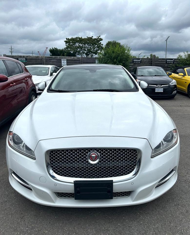 2014 Jaguar XJ-Series XJ Photo0