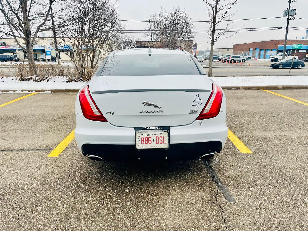 2016 Jaguar XJ-Series XJ Photo