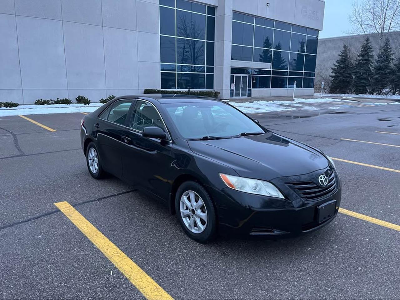 2007 Toyota Camry XLE Photo2