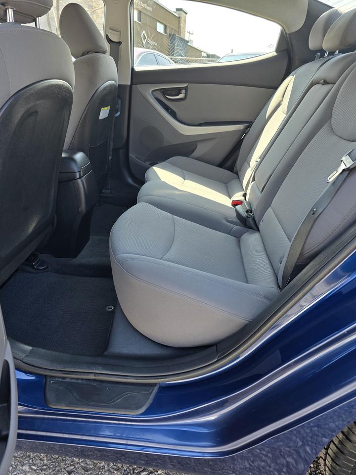 2016 Hyundai Elantra Limited Photo