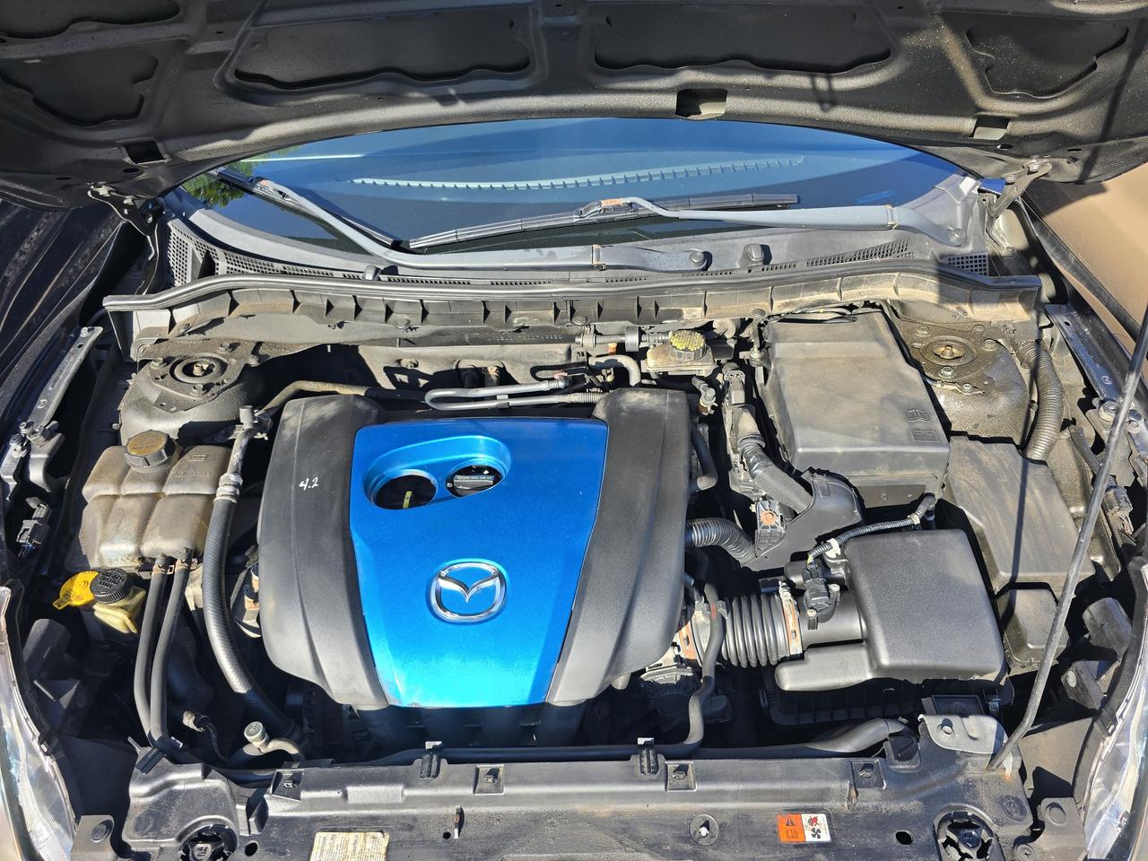 2013 Mazda MAZDA3 i Touring Photo