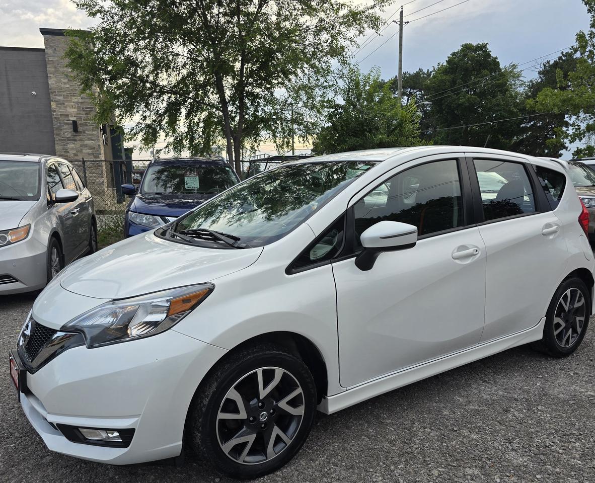 2017 Nissan Versa Note SV Photo