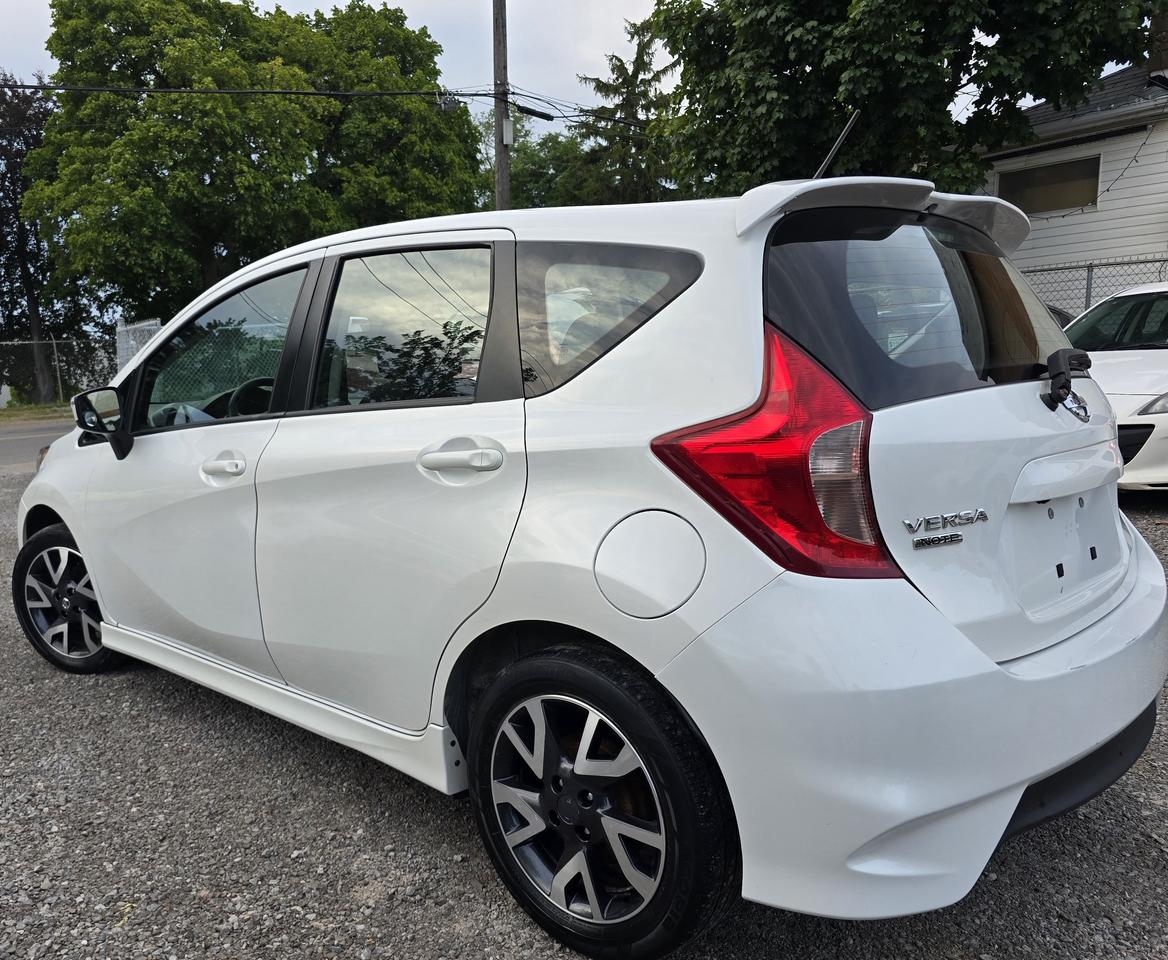 2017 Nissan Versa Note SV Photo