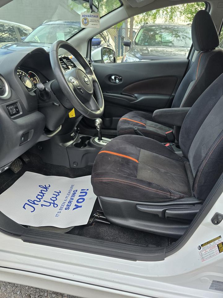 2017 Nissan Versa Note SV Photo