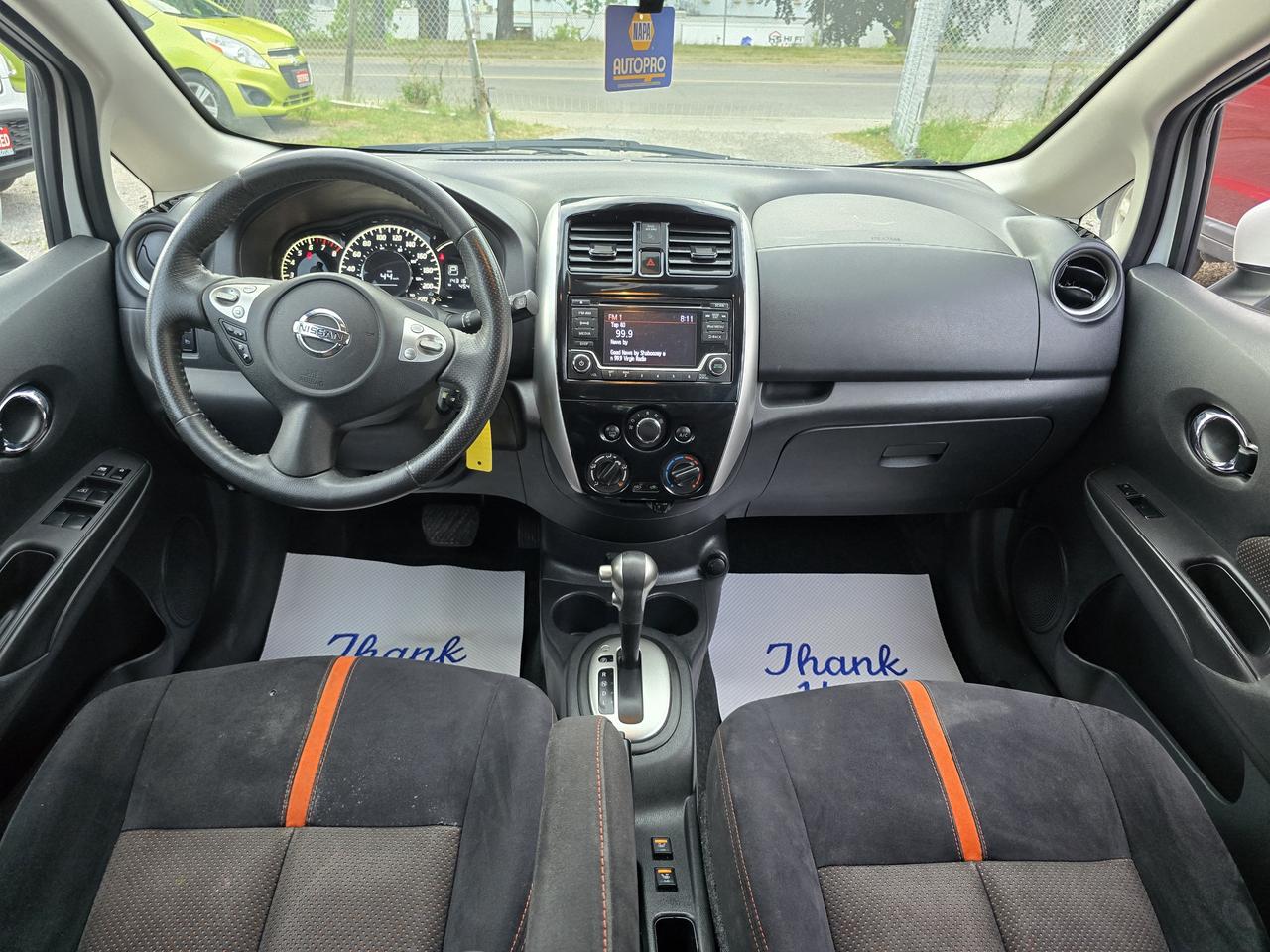 2017 Nissan Versa Note SV Photo